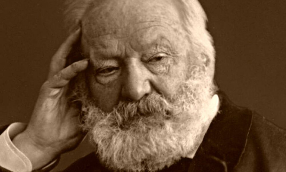 Lire la suite à propos de l’article 50 citations époustouflantes de Victor Hugo que vous DEVEZ lire